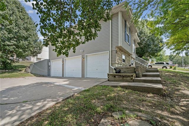 6315 N Quincy Avenue, Kansas City, MO 64119