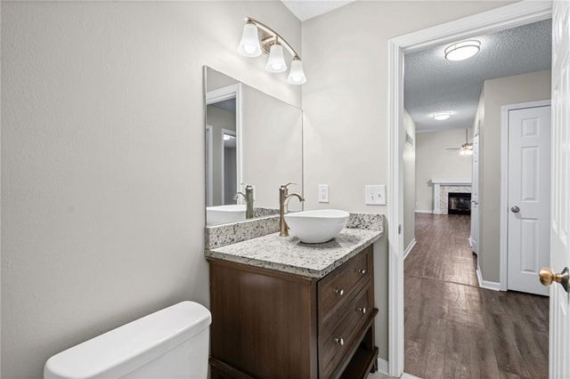 6315 N Quincy Avenue, Kansas City, MO 64119