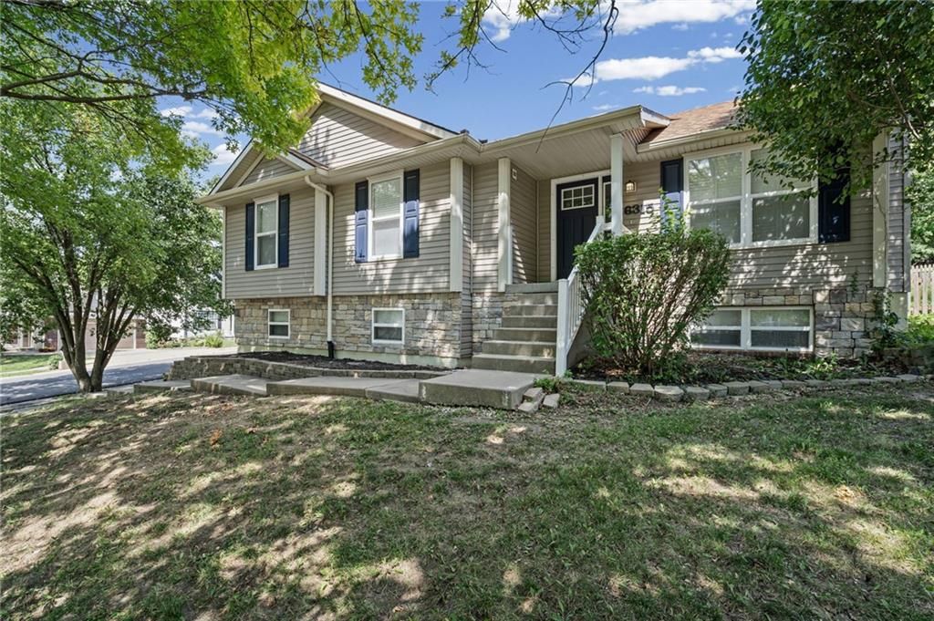 6315 N Quincy Avenue, Kansas City, MO 64119