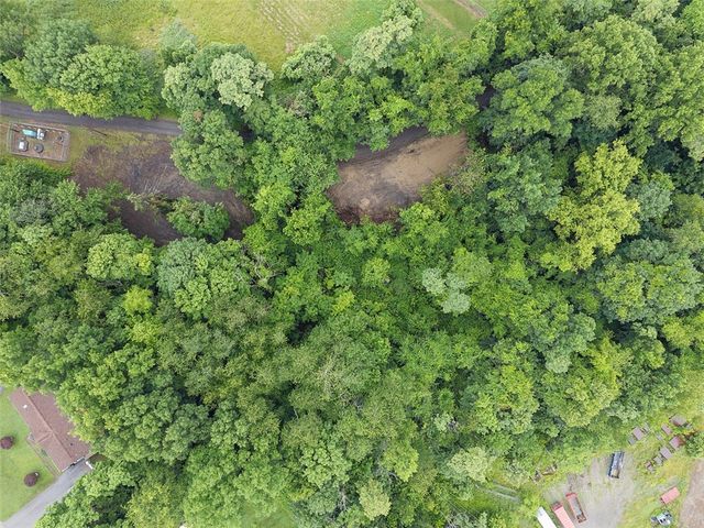 199 Charley Allison Rd, Shippingport, PA 15077