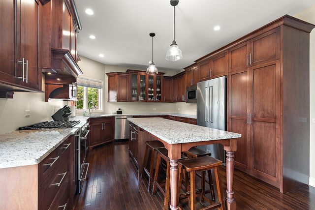 17320 Elk Drive, Orland Park, IL 60467