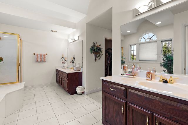 17320 Elk Drive, Orland Park, IL 60467