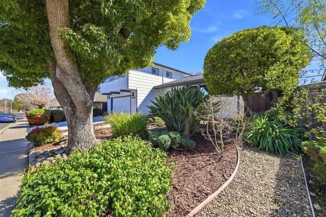 7544 Highland Oaks Drive, Pleasanton, CA 94588