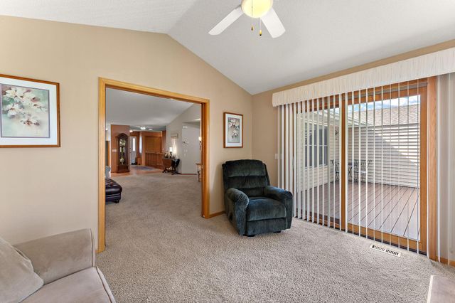 2618 Rosetown Court, Roseville, MN 55113