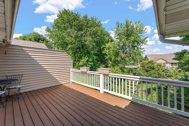 2618 Rosetown Court, Roseville, MN 55113