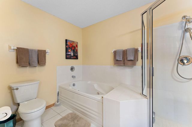 2618 Rosetown Court, Roseville, MN 55113
