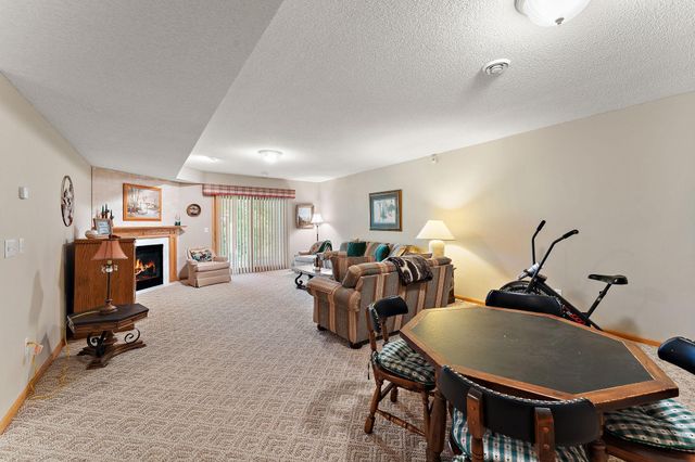 2618 Rosetown Court, Roseville, MN 55113