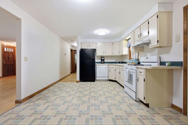 38 McNamara Avenue, West Yarmouth, MA 02673
