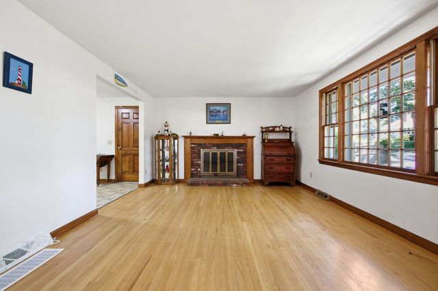 38 McNamara Avenue, West Yarmouth, MA 02673