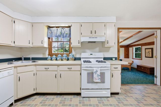 38 McNamara Avenue, West Yarmouth, MA 02673
