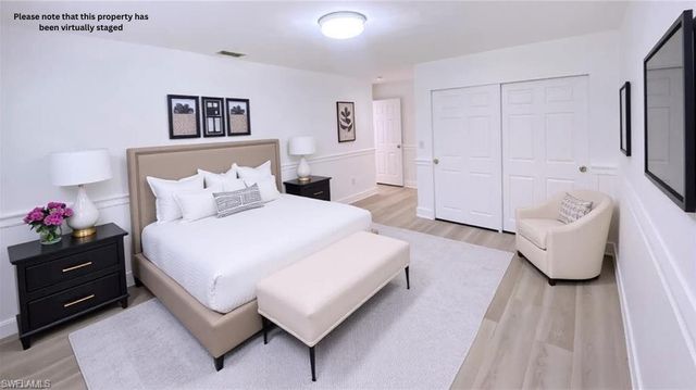 718 Reef Point CIR, Naples, FL 34108