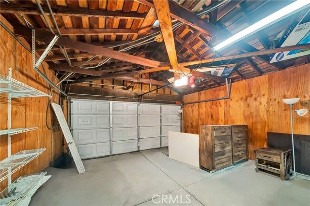 21817 Providencia Street, Woodland Hills (los Angeles), CA 91364