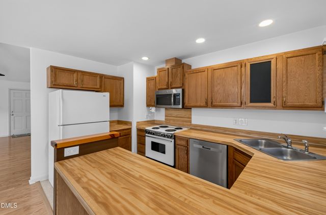 3629 Wickersham Way, Raleigh, NC 27604