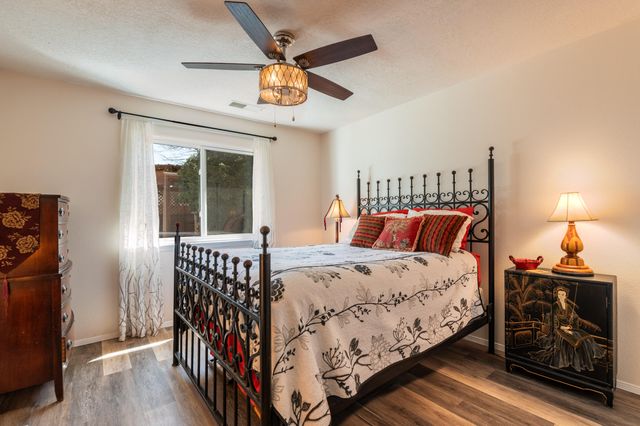 8408 Julian Robles Street NE, Albuquerque, NM 87122