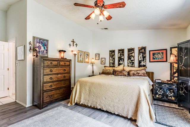 8408 Julian Robles Street NE, Albuquerque, NM 87122