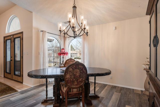 8408 Julian Robles Street NE, Albuquerque, NM 87122