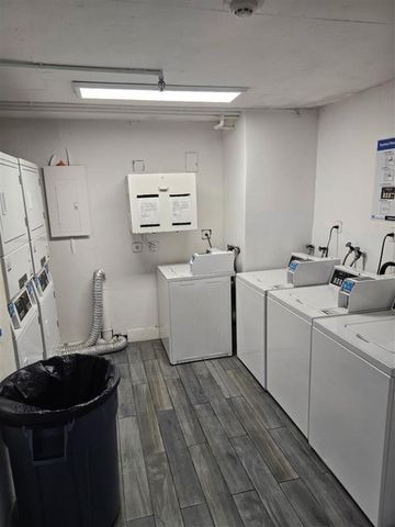 11195 SW 1st Street 219, Miami, FL 33174