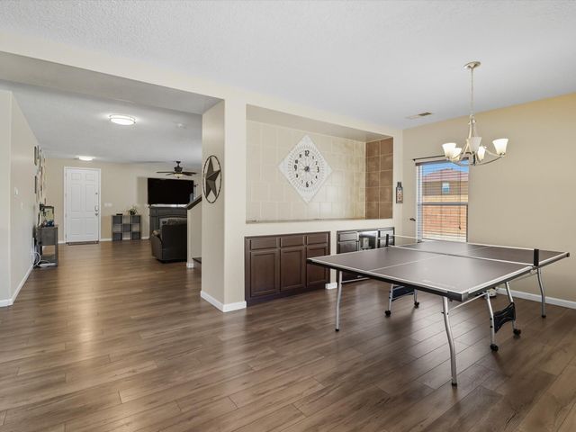 206 Sugar Ridge Loop SE, Rio Rancho, NM 87124