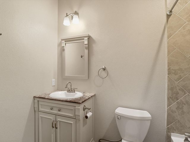 206 Sugar Ridge Loop SE, Rio Rancho, NM 87124