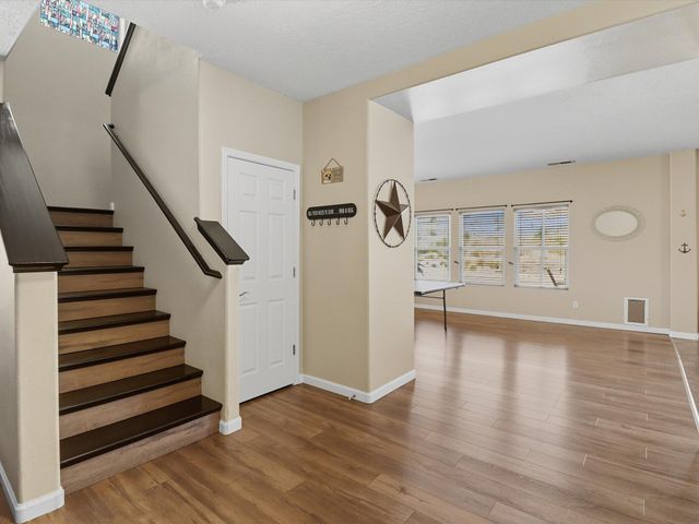 206 Sugar Ridge Loop SE, Rio Rancho, NM 87124