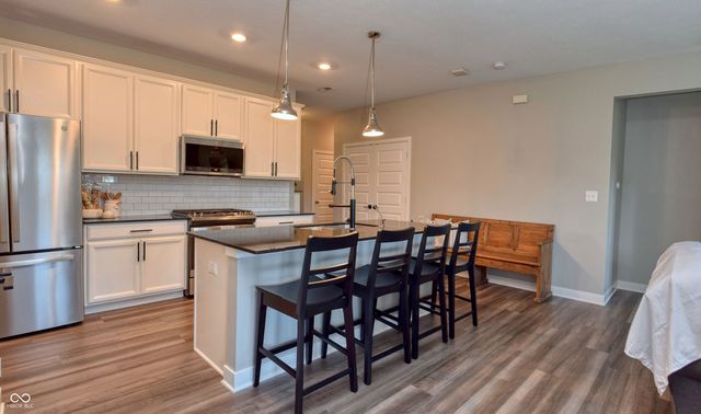 6583 Apperson Drive, Noblesville, IN 46062