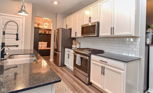 6583 Apperson Drive, Noblesville, IN 46062