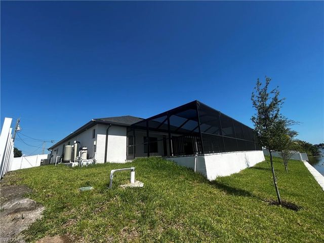 1008 NW 12th AVE, Cape Coral, FL 33993