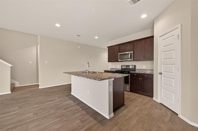 1614 Chase Anchor Court, Richmond, TX 77469