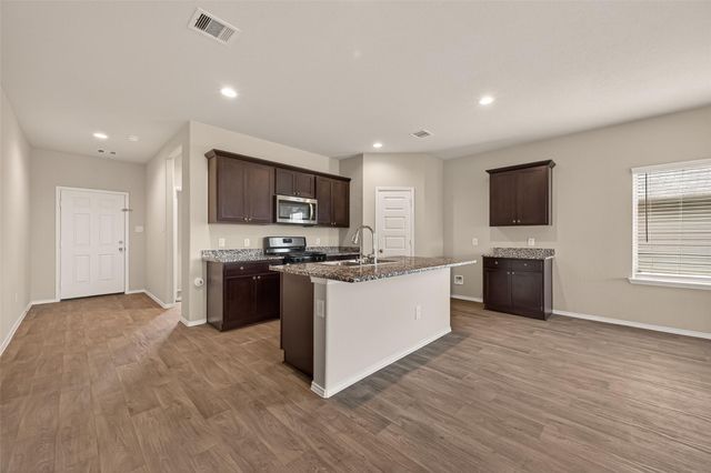 1614 Chase Anchor Court, Richmond, TX 77469