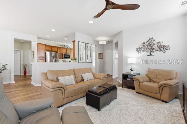 48 Seaford Pl, Bluffton, SC 29909