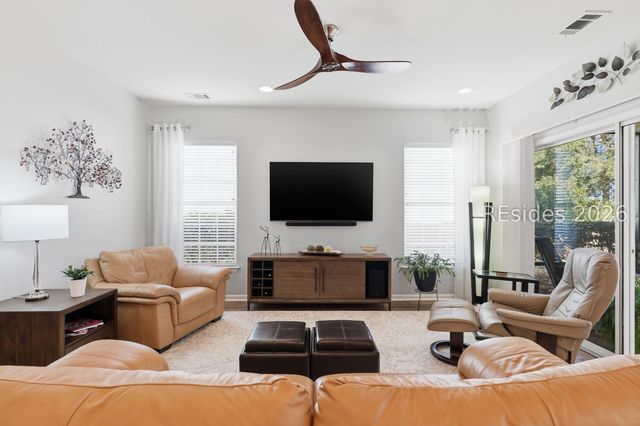 48 Seaford Pl, Bluffton, SC 29909