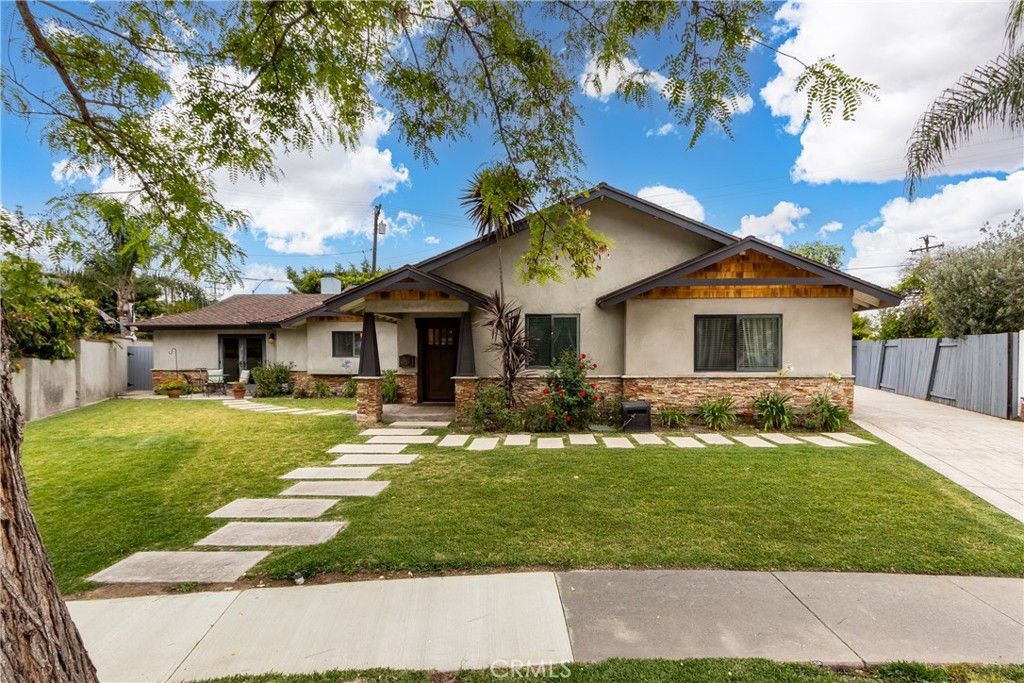11451 Snark, Los Alamitos, CA 90720