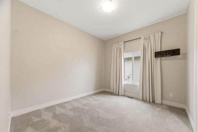 2509 N Paradise Cir, Wichita, KS 67205