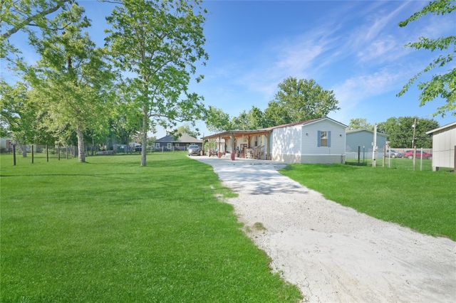 639 Reuben White Drive, Crosby, TX 77532