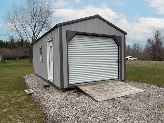 4235 Buzzell Road, Gladwin, MI 48624