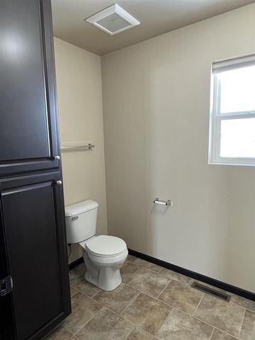 600 CASTLESTONE COURT, Hobart, WI 54155