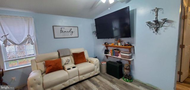 13 SPRINGWAY, Conowingo, MD 21918