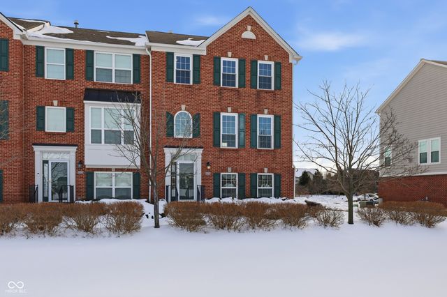 13382 Golden Gate Drive E, Carmel, IN 46074