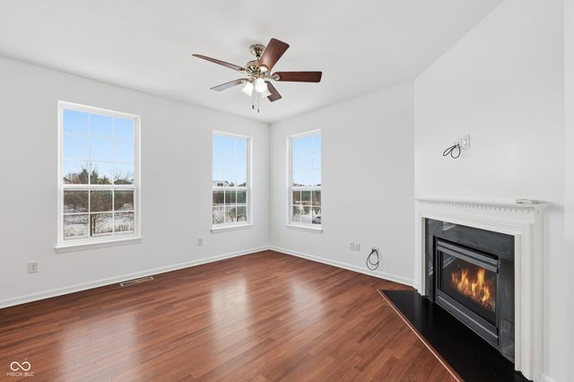 13382 Golden Gate Drive E, Carmel, IN 46074