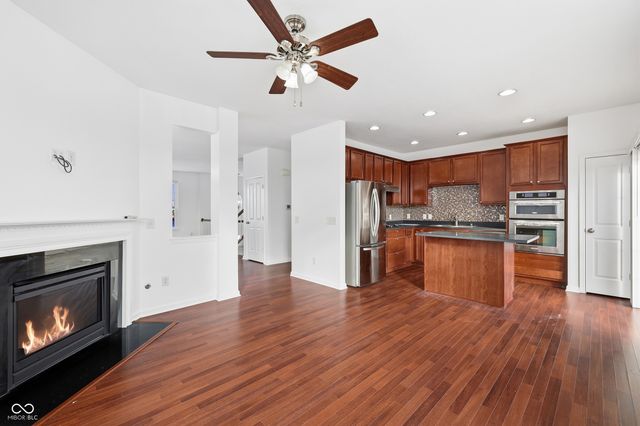 13382 Golden Gate Drive E, Carmel, IN 46074