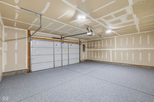 13382 Golden Gate Drive E, Carmel, IN 46074