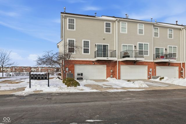 13382 Golden Gate Drive E, Carmel, IN 46074