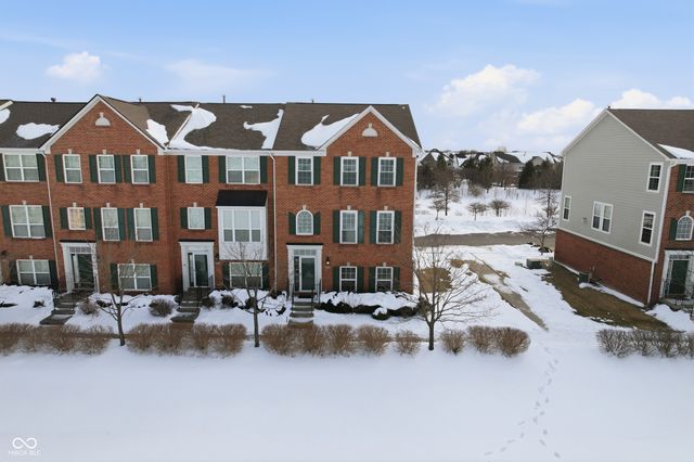 13382 Golden Gate Drive E, Carmel, IN 46074