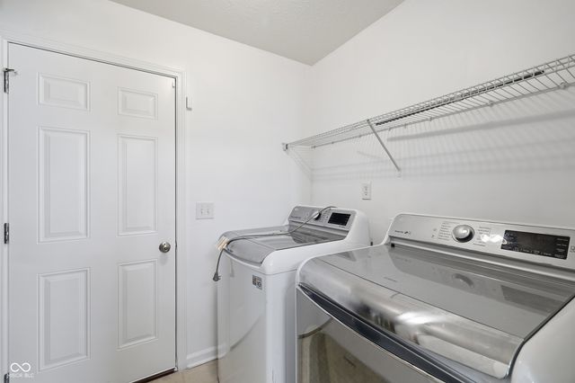 13382 Golden Gate Drive E, Carmel, IN 46074