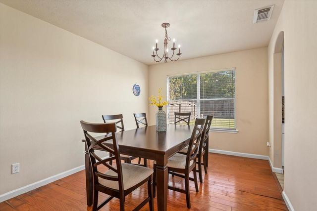 3231 Dogwood Springs Drive, Houston, TX 77073