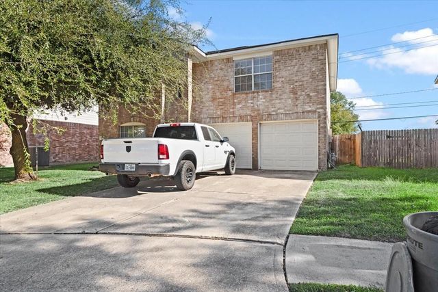 3231 Dogwood Springs Drive, Houston, TX 77073
