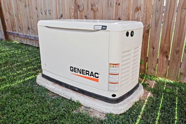 3231 Dogwood Springs Drive, Houston, TX 77073