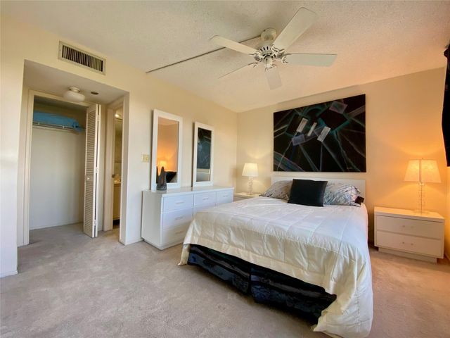 4015 W Palm Aire Dr 805, Pompano Beach, FL 33069