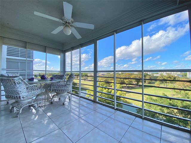 4015 W Palm Aire Dr 805, Pompano Beach, FL 33069