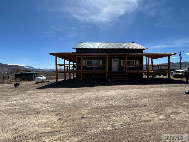 699 Stephens Road, Challis, ID 83226